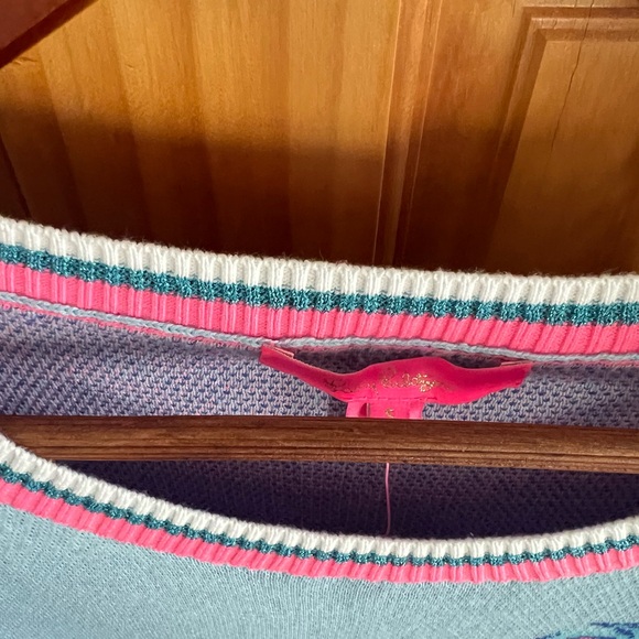 Lilly Pulitzer Short Sleeve sweater, Size Small - Picture 4 of 12